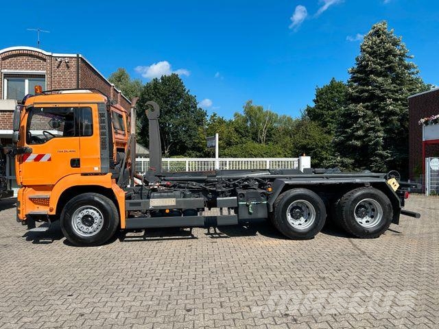 MAN 26.400 TGA Abroller 6x4 Winterdienst Koukkulava kuorma-autot
