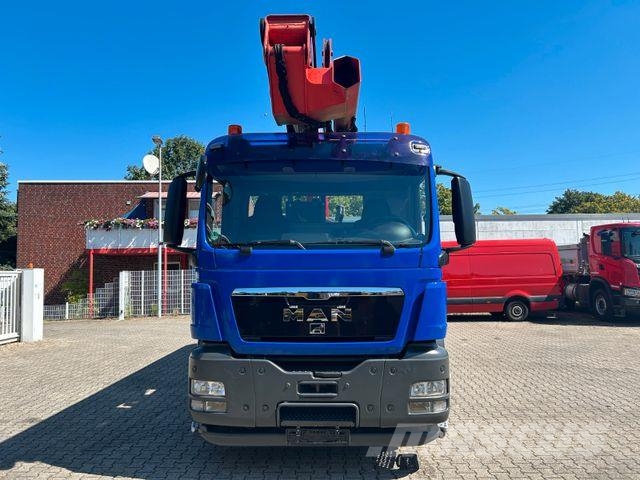 MAN 28.400 Dachdeckerkran PK 40001 28 Meter 6x4-4 Nosturiautot
