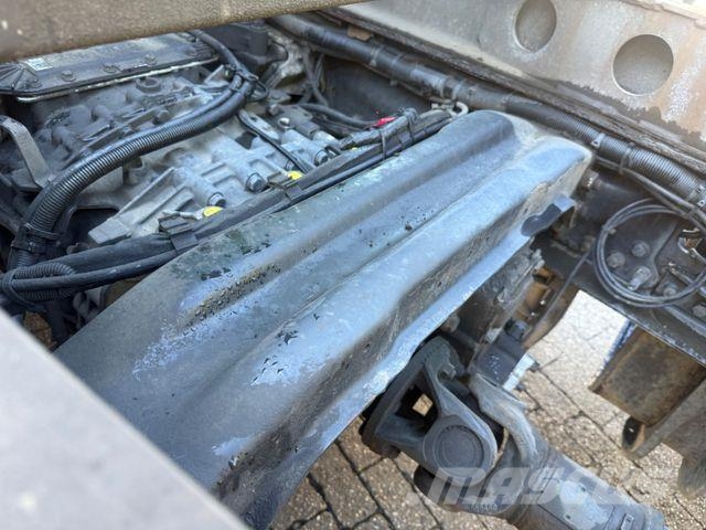 MAN 35.440. 8x4 org 335 Tkm mit Nebenantrieb Scheckh Camiones chasis