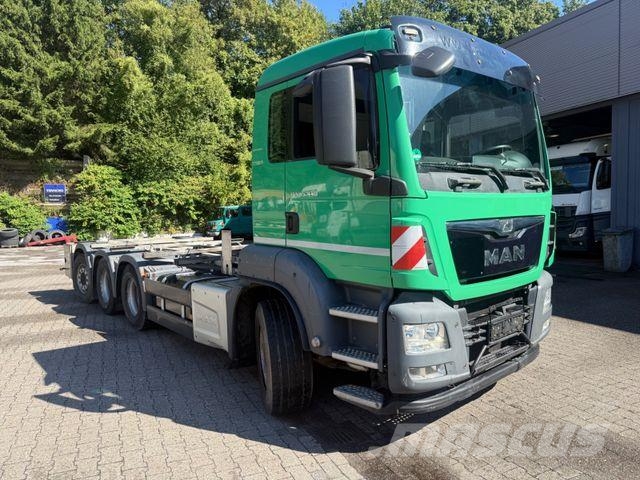 MAN 35.440. 8x4 org 335 Tkm mit Nebenantrieb Scheckh Camiones chasis