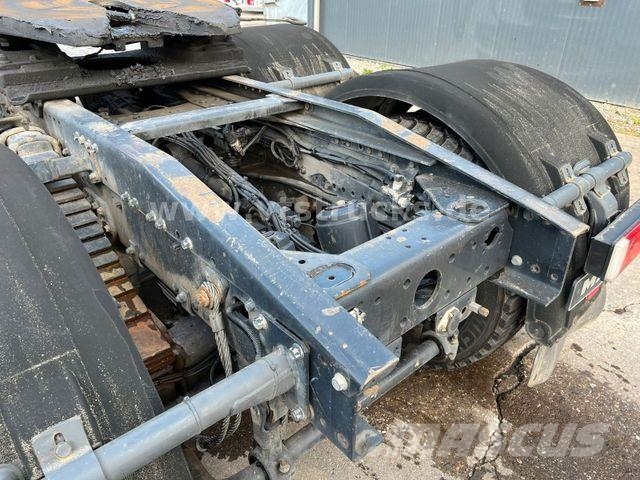 MAN 38.464 6x4 F2000 Retarder Tractor Units
