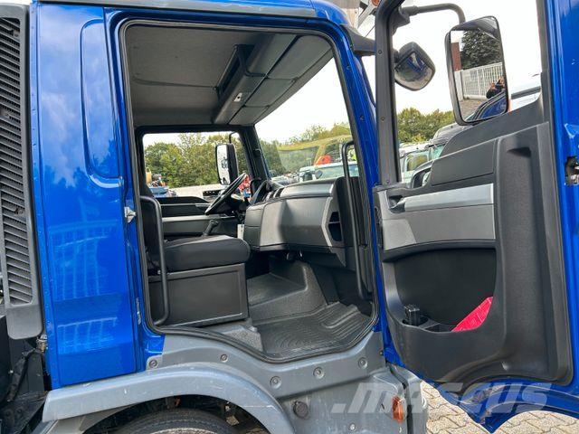 MAN 7.180 mit Böcker Dachdeckerkran bis 37 m 37-4000 Kranwagen