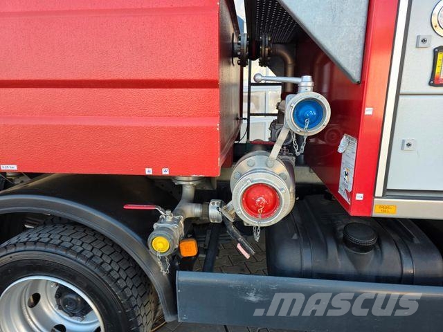 MAN 8.150 Feuerwehr Schaum 2.500 Liter SLF 25/25 شاحنات أخرى