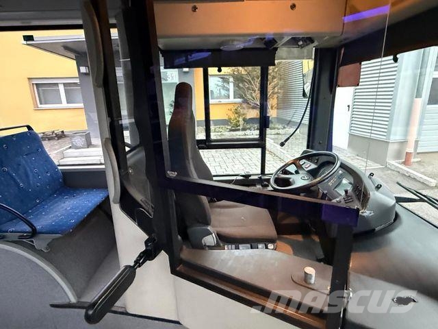 MAN A 21 Fahrerplatz KLIMA 1. Hand 530 EEV Medzimestské autobusy