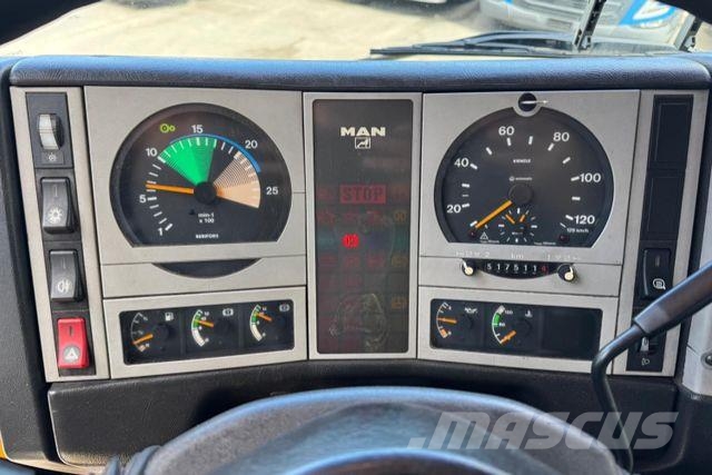 MAN F2000 19.464 4x4 Hiab 166-4 Smagās mašīnas ar celtni