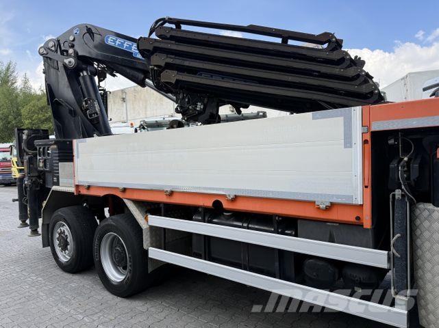 MAN F2000 28.414 6X4 Effer 685 Montagekran 33 Meter Camiones grúa