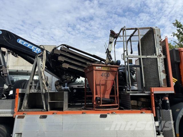 MAN F2000 28.414 6X4 Effer 685 Montagekran 33 Meter Camiones grúa