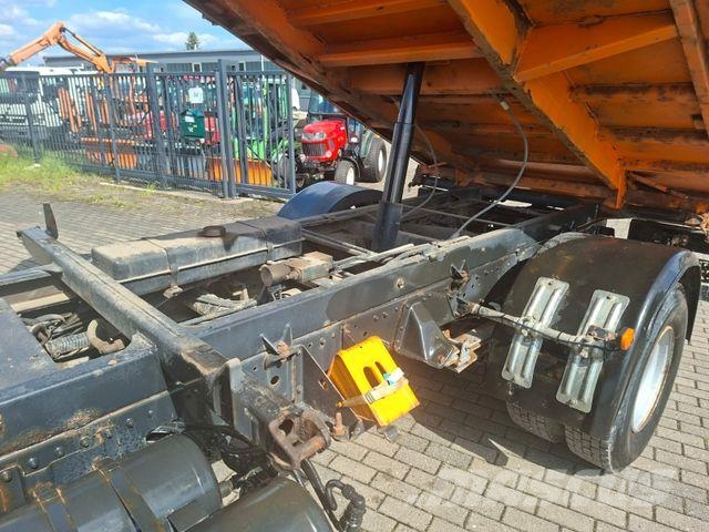 MAN L 2000 Tipper trucks