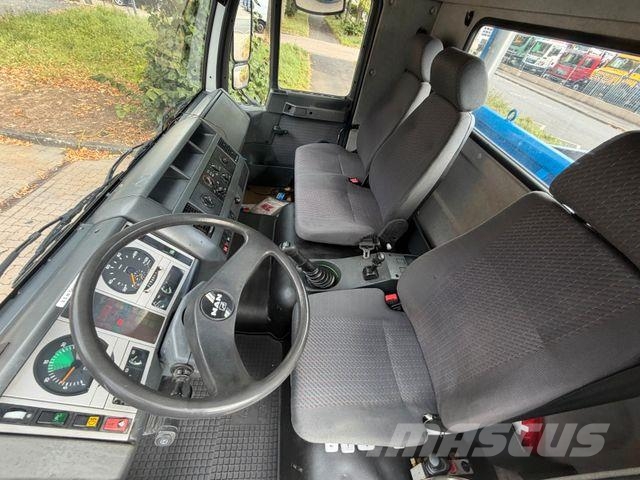 MAN L82 - 15.220 - 279 Tkm - Kipper - Kran Truck mounted cranes