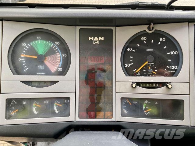 MAN LE 10.220 4x4 BB | 3x Sitze*Hydraulik &amp; Schild Savivarčių priekabų vilkikai