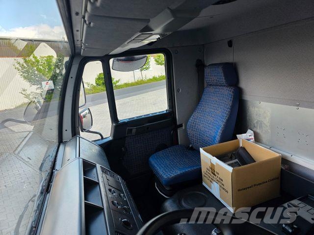 MAN LE 8.150 Feuerwehr Schaum-Löschfahrzeug SLF25/25 شاحنات أخرى