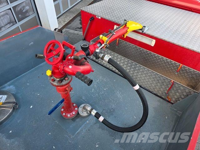 MAN LE 8.150 Feuerwehr Schaum-Löschfahrzeug SLF25/25 شاحنات أخرى
