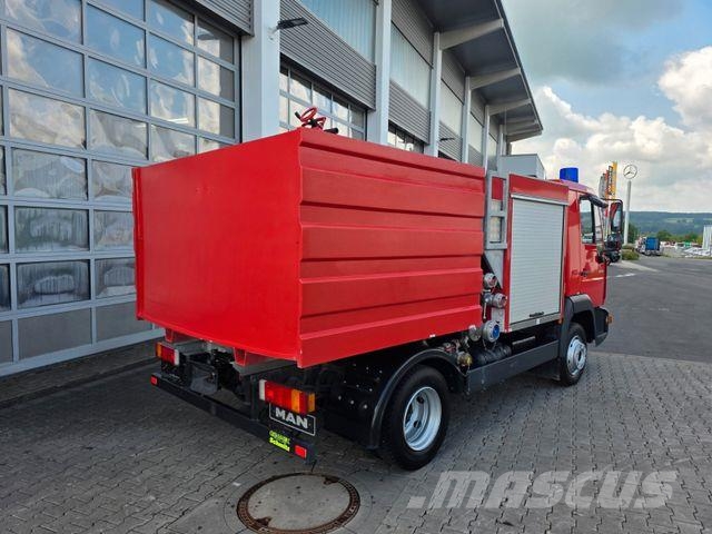 MAN LE 8.150 Feuerwehr Schaum-Löschfahrzeug SLF25/25 شاحنات أخرى