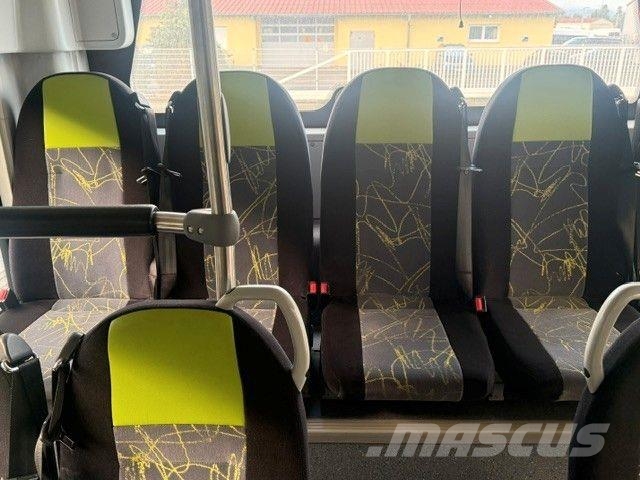 MAN Midi 66 K 12/14 KLIMA EURO 6 3-Punkt-Gurte Autobuses interurbano