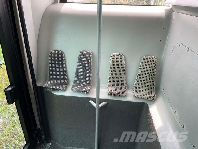 MAN MIDI A 76 35 NM 223 KLIMA 252.037 km CH Bus Intercity bus