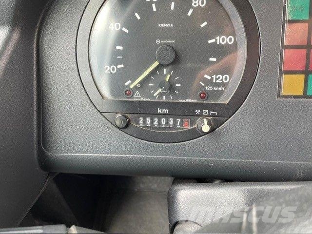 MAN MIDI A 76 35 NM 223 KLIMA 252.037 km CH Bus Intercity bus