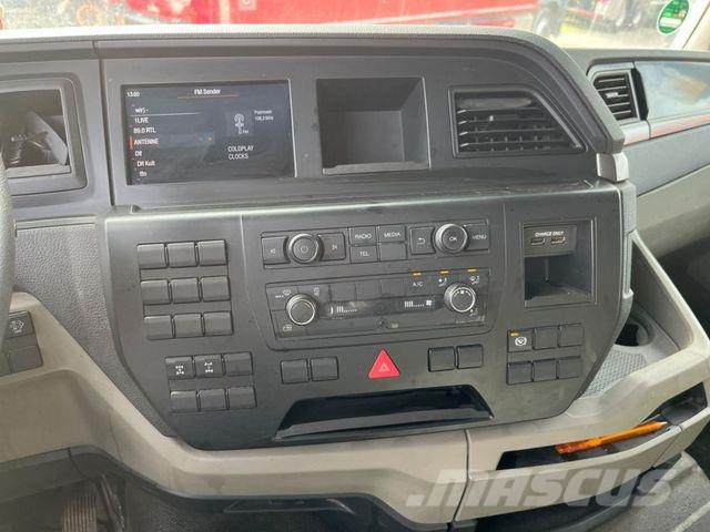 MAN TG-S 33.430 6x4 BB Abrollkipper kurz Radstand 33 Konksliftveokid