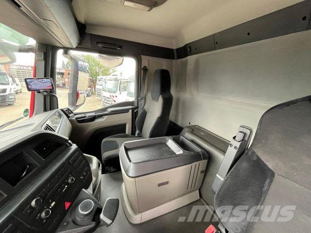 MAN TG-S 35.470 8x6 4-Achs Kipper Meiller Bordmatik Tipper trucks