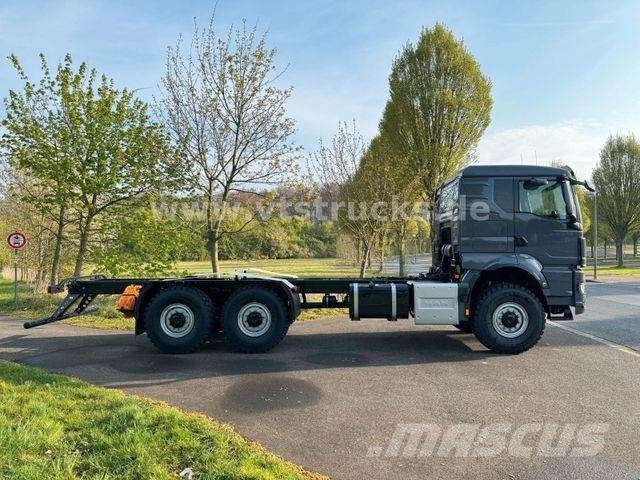 MAN TG3 33.520 6x6 BB Retarder Expeditionsmobil Chassis Cab trucks