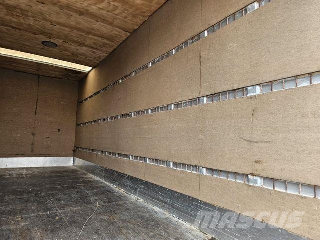 MAN TGA 15. 280 * KOFFER MIT SCHLAFKABINE & ANHÄNG Camiones con caja de remolque