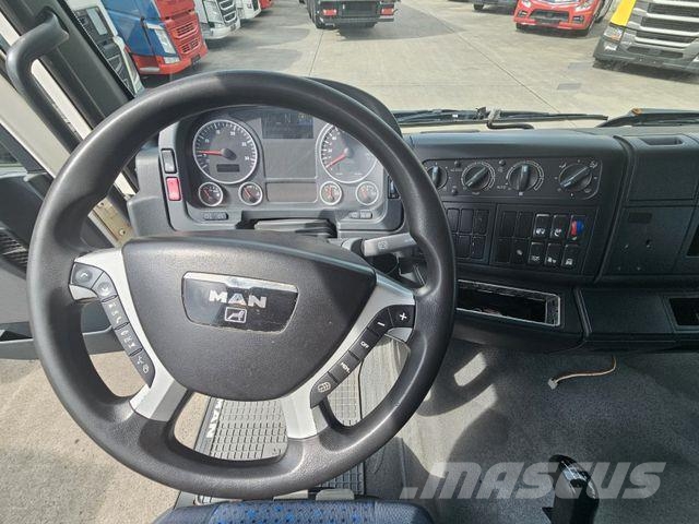 MAN TGA 15. 280 * KOFFER MIT SCHLAFKABINE & ANHÄNG Camiones con caja de remolque