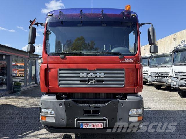 MAN TGA 26.430 6X4H/4 BL Camiones con chasís y cabina