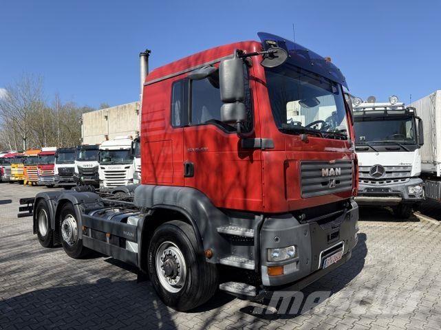 MAN TGA 26.430 6X4H/4 BL Camiones con chasís y cabina
