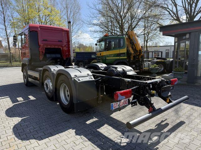 MAN TGA 26.430 6X4H/4 BL Camiones con chasís y cabina