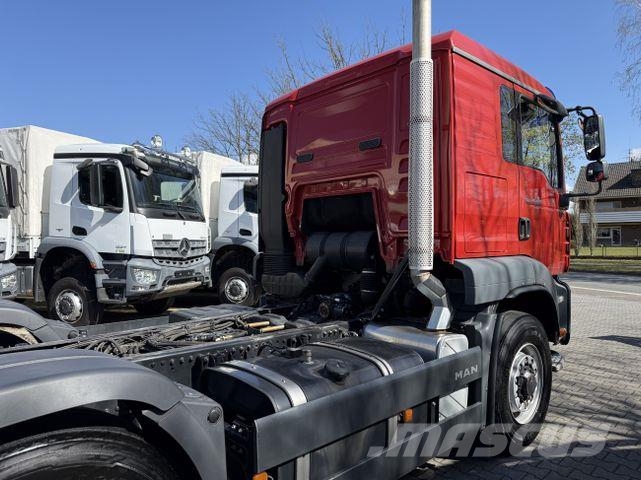MAN TGA 26.430 6X4H/4 BL Camiones con chasís y cabina