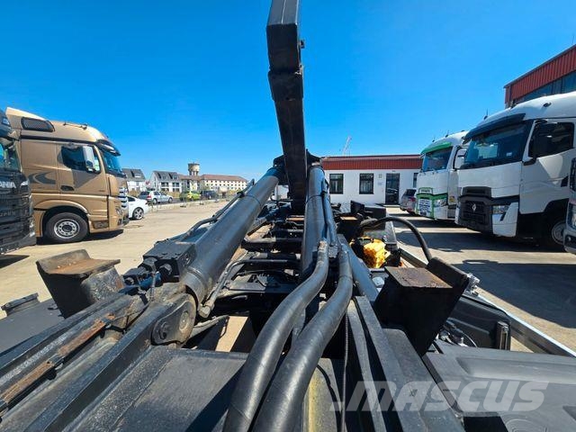 MAN TGA 26.440 * ABROLLKIPPER * BLATT * KLIMA * Camiones elevadores de gancho
