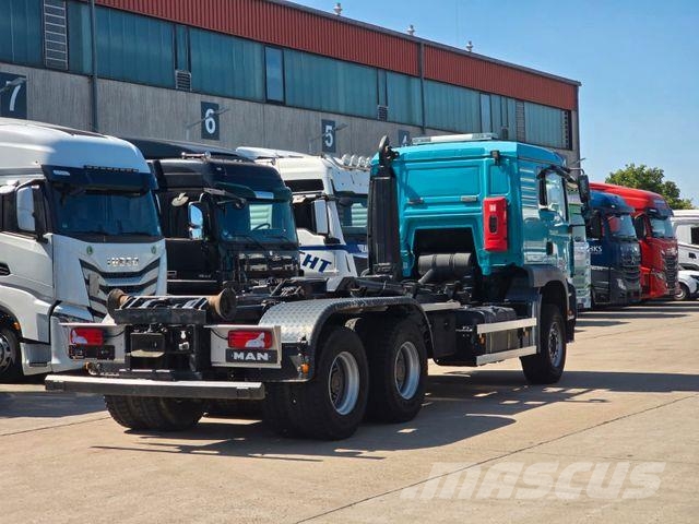 MAN TGA 26.440 * ABROLLKIPPER * BLATT * KLIMA * Camiones elevadores de gancho