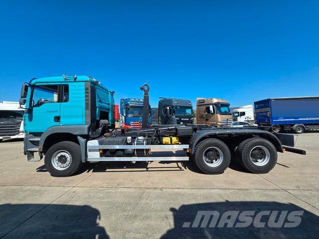MAN TGA 26.440 * ABROLLKIPPER * BLATT * KLIMA * Camiones elevadores de gancho