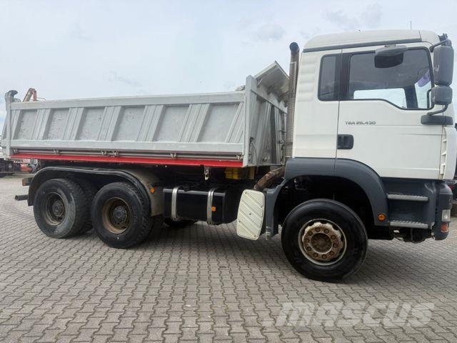 MAN TGA 26.XXX FKI 6x4 BB Camiones bañeras basculantes o volquetes