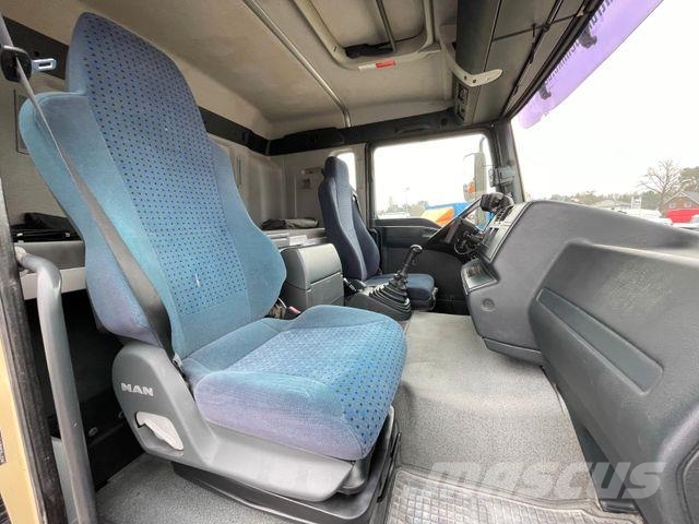 MAN TGA 35.360 BL 8x2-4/ Spitzer Silo/ 23000 l/ AC Tankwagen