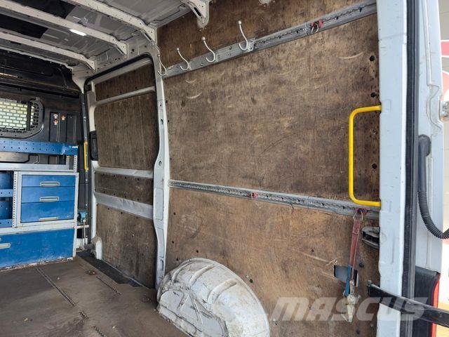 MAN TGE 3.140 4x2F SB Kastenwagen mit Werkbank パネルバン