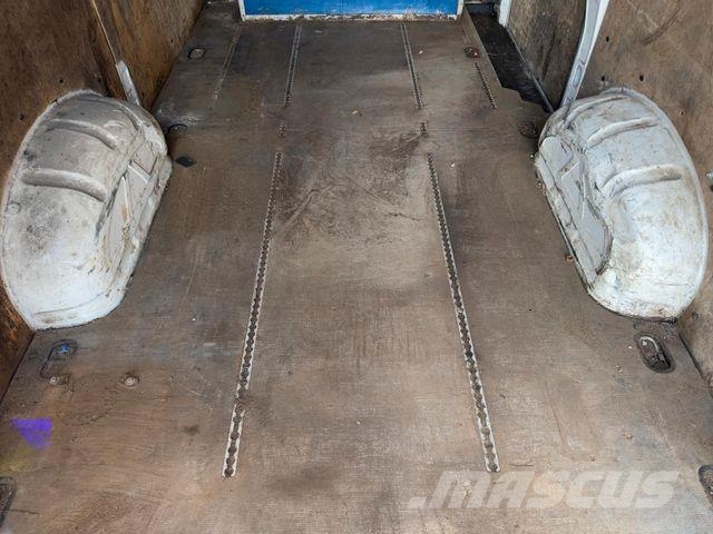 MAN TGE 3.140 4x2F SB Kastenwagen mit Werkbank パネルバン