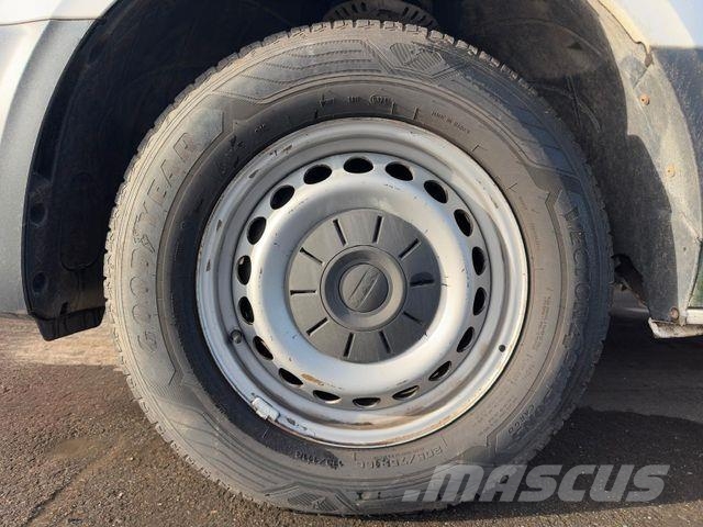 MAN TGE 3.140 4x2F SB Kastenwagen mit Werkbank パネルバン