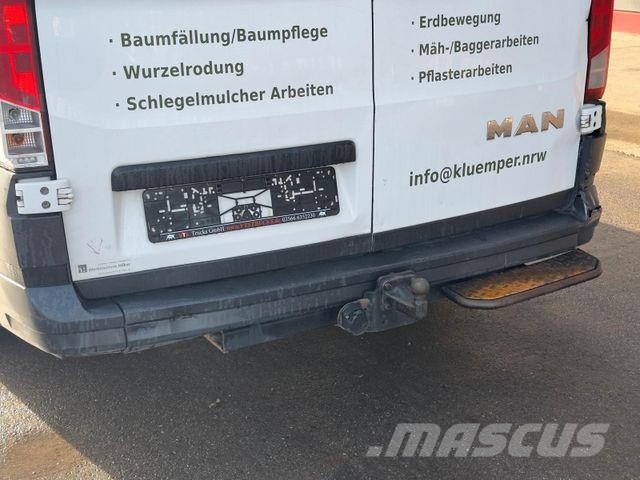 MAN TGE 3.140 4x2F SB Kastenwagen mit Werkbank パネルバン