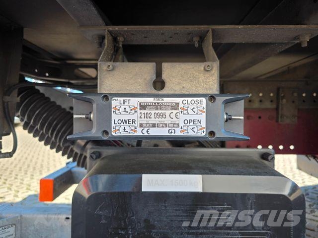 MAN TGL 12.220 4x2 BL CH / Ladebordwand / Navi Camión con caja abierta