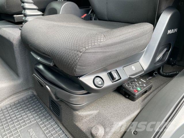 MAN TGL 12.220 BL/ 7m Pritsche/ LBW 1.5t/ AC/ org.KM Camión con caja abierta