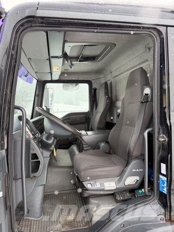MAN TGL 12.240 4X2BL E3 BLATT LUFT LADEBORDWAND ABS Товарни камиони за напитки