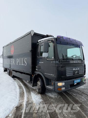 MAN TGL 12.240 4X2BL E3 BLATT LUFT LADEBORDWAND ABS Товарни камиони за напитки