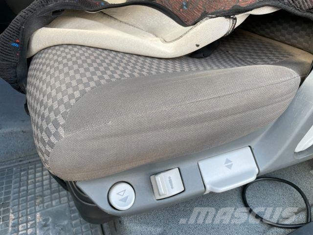 MAN TGL 8.210 BB Pritsche/ 2xAHK+Öl/ NL 2.9t Camión con caja abierta