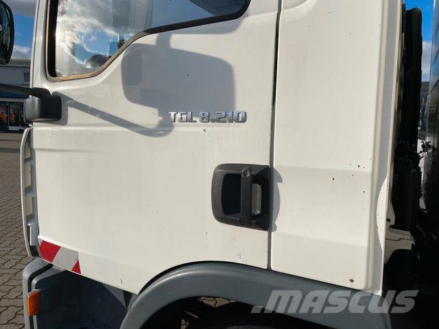 MAN TGL 8.210 BB Pritsche/ 2xAHK+Öl/ NL 2.9t Camión con caja abierta