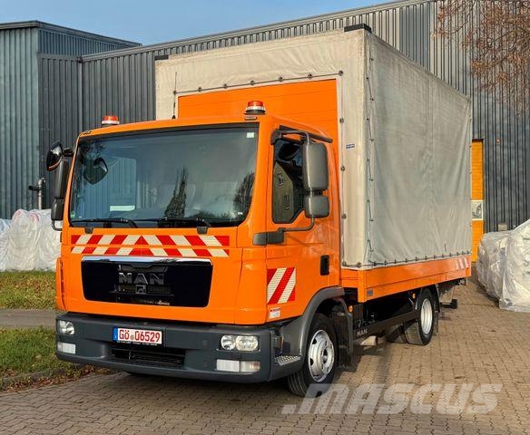 MAN TGL 8.220 - 151 TKm - EURO5 - 1. Hand Curtainsider trucks