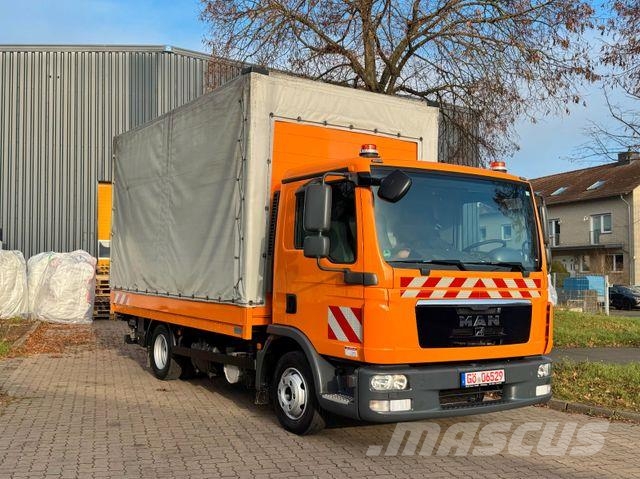 MAN TGL 8.220 - 151 TKm - EURO5 - 1. Hand Curtainsider trucks