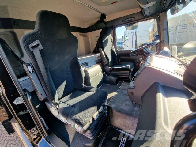 MAN TGL 8.220 4X2 BL / Xenon / Alu-Felgen Járműszállítók