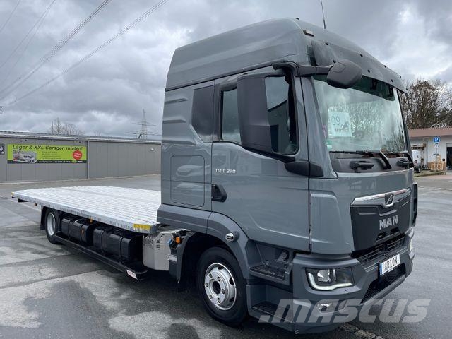 MAN TGL 8.220 Autotransporter/WINCH/AHK/2xBett/EU6d Autotransporter