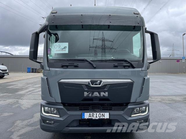 MAN TGL 8.220 Autotransporter/WINCH/AHK/2xBett/EU6d Autotransporter
