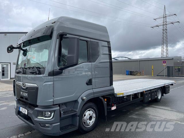 MAN TGL 8.220 Autotransporter/WINCH/AHK/2xBett/EU6d Autotransporter